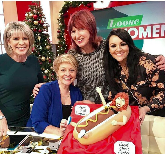 LYKKELIG OG PÅ TV: I dag er Martine i langt bedre form, lykkeligere og karrieren er på godt spor igjen. Her med de andre programlederne i Loose Women - Ruth Langsford og Janet Street-Porter. Foto: Xposure LYKKELIG OG PÅ TV: I dag er Martine i langt bedre form, lykkeligere og karrieren er på godt spor igjen. Her med de andre programlederne i Loose Women - Ruth Langsford og Janet Street-Porter. Foto: Xposure